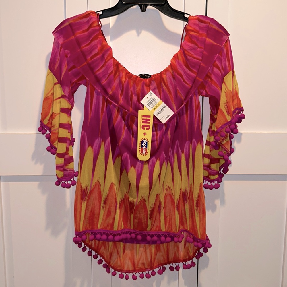 NWT INC off the shoulder Sz M top